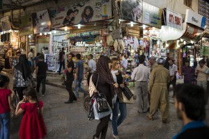 Tarde de zoco en la ciudad de Dahok en el Kurdistán de Irak, 2014. @Alfredo Cáliz