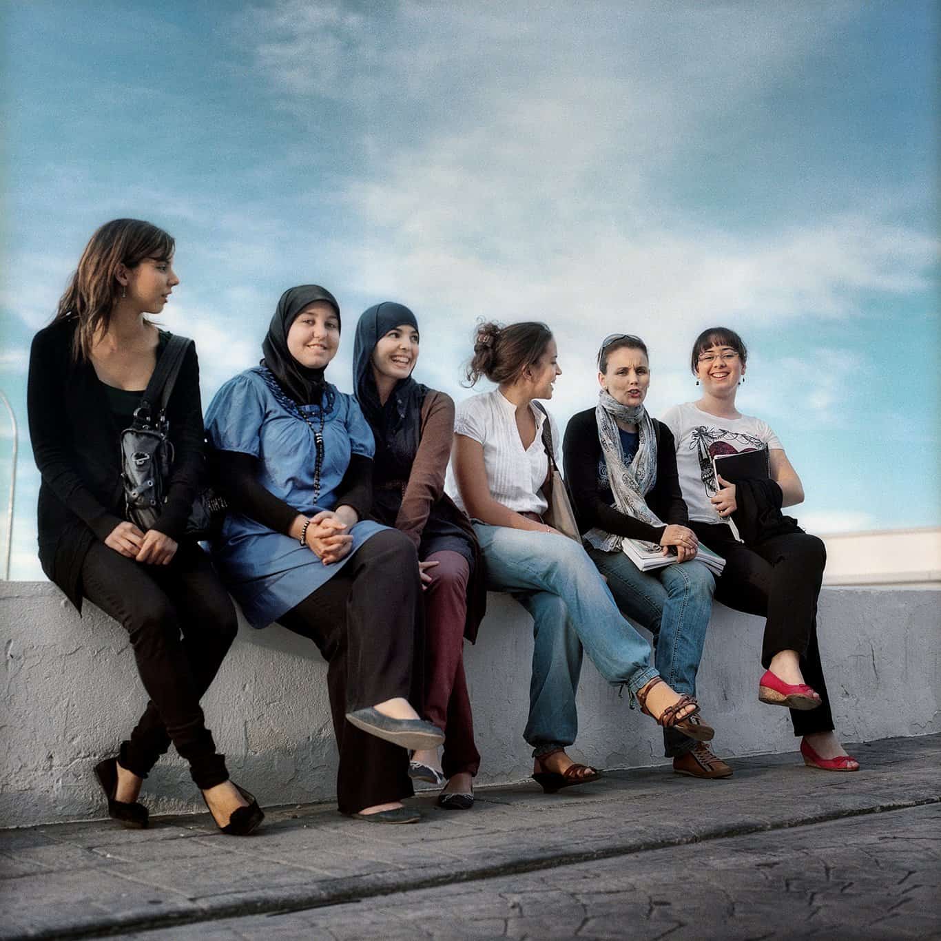 ¿Formas parte de una asociación musulmana? ¡Elige las fotos para la exposición ‘Trazos del islam’ de Alfredo Cáliz!