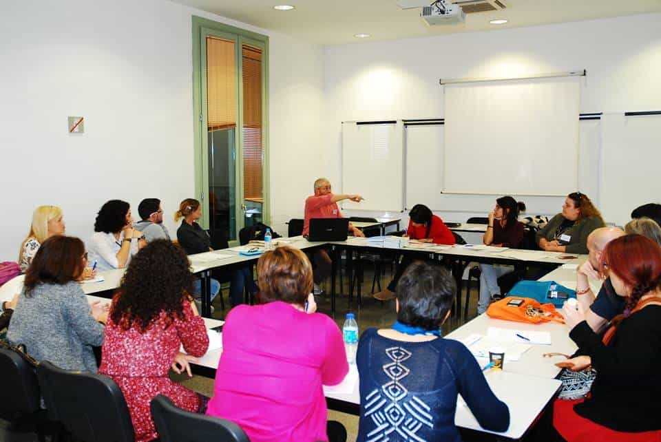 La Fundación Al Fanar presenta su proyecto "20.000 leguas de viaje intercultural" en la última reunión de la Red Española de la Fundación Anna Lindh