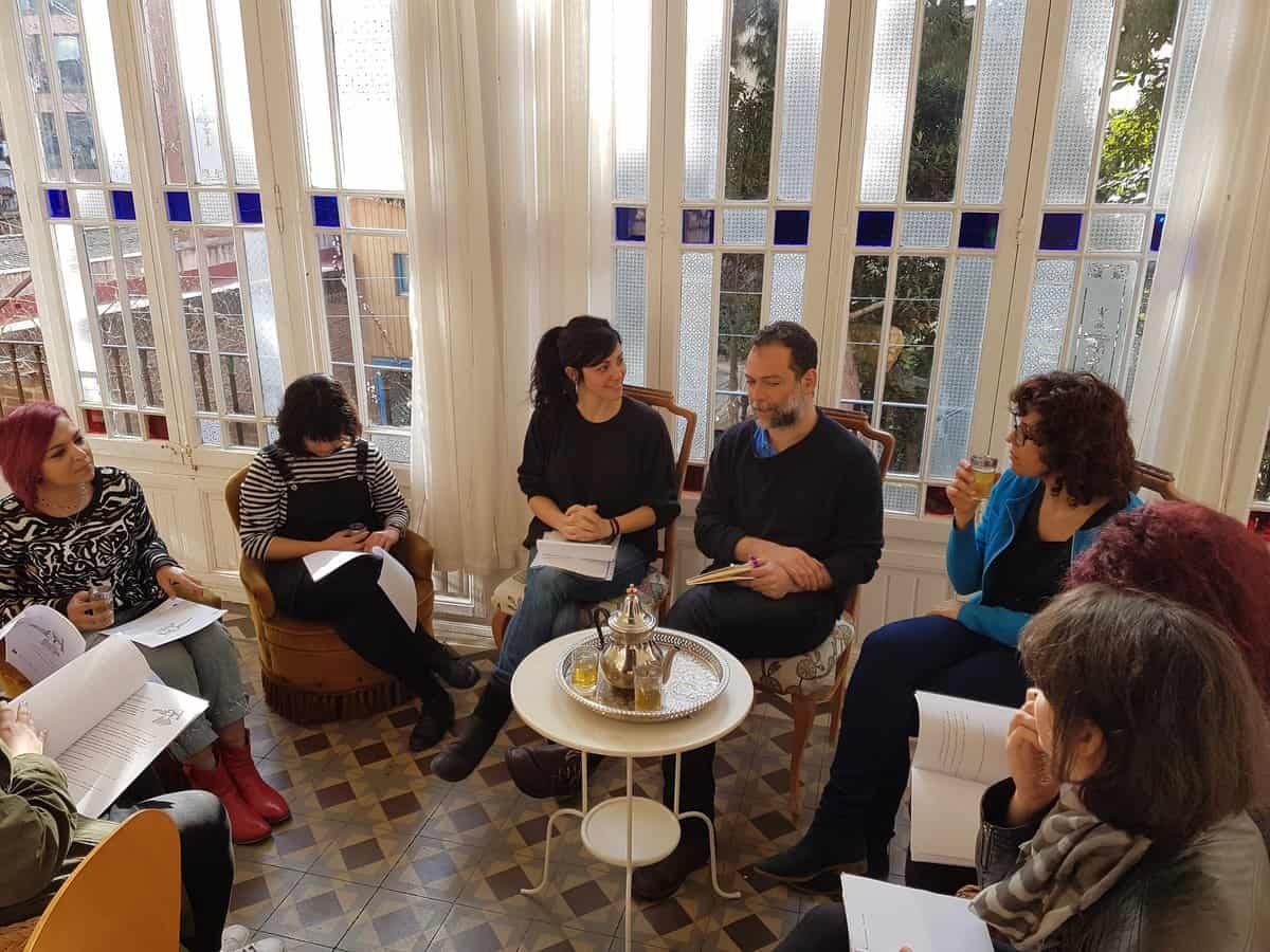 Primera reunión de las artistas seleccionadas para el proyecto Xabaca